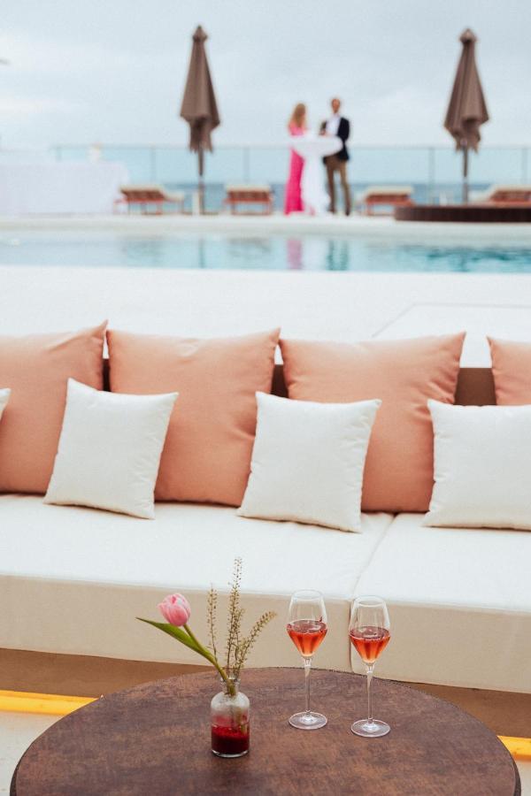 Отель Ama Ibiza (Adults Only) Плайя Ден Босса Экстерьер фото