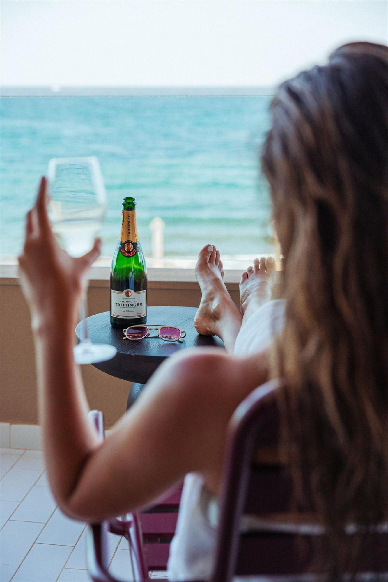 Отель Ama Ibiza (Adults Only) Плайя Ден Босса Экстерьер фото